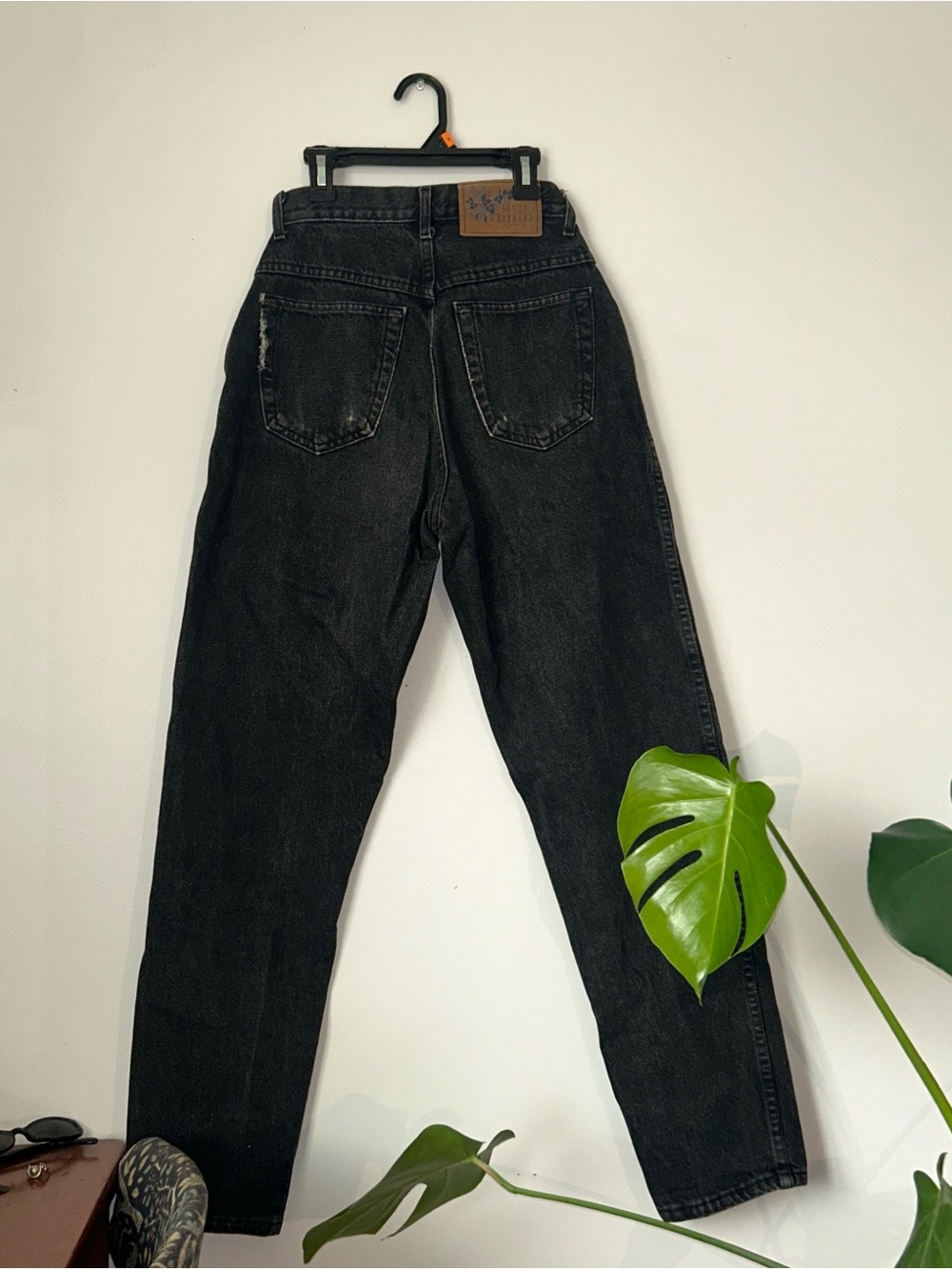 Vintage Black High-Waist Jeans